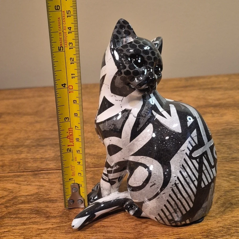 MONOCHROME Black And White Graffiti Inspired Resin Cat Figurine - Picture 10 of 13